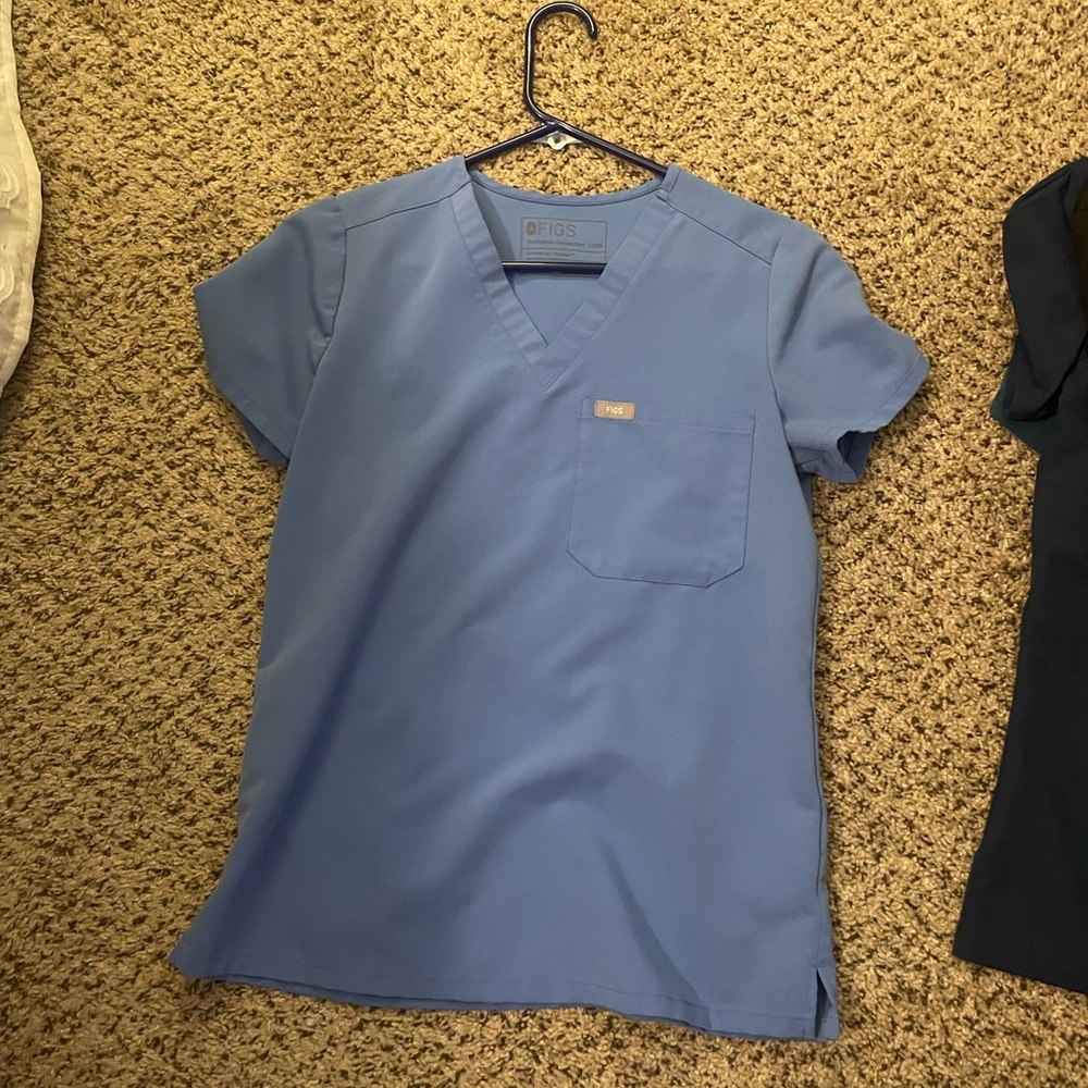 Ceil blue figs scrubs